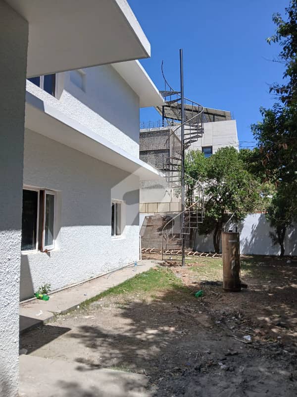 666 sqyd liveable house 666 sqyd liveable house