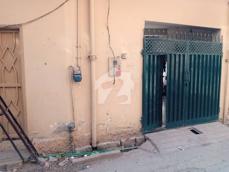 الہ آباد روڈ راولپنڈی میں 9 کمروں کا 15 مرلہ مکان 4.8 کروڑ میں برائے فروخت۔ الہ آباد روڈ راولپنڈی میں 9 کمروں کا 15 مرلہ مکان 4.8 کروڑ میں برائے فروخت۔