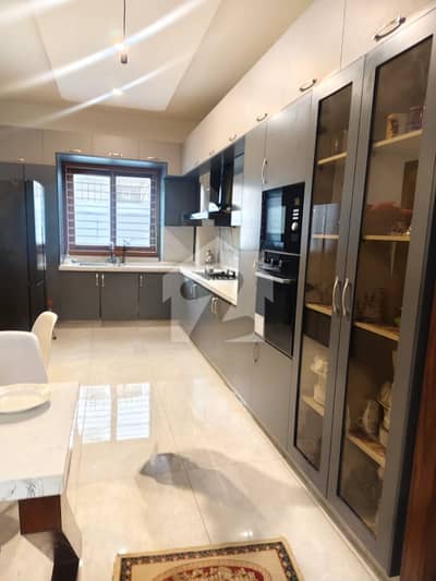500 Yard Bungalow For Rent In Phase 8