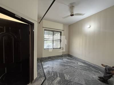 3 Marla House Available For Rent