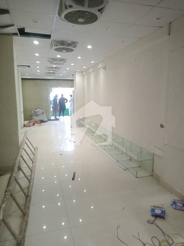 Showroom Available For Rent at KBW Showroom Available For Rent at KBW