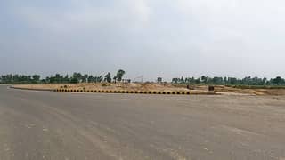 ایل ڈی اے سٹی فیز 1 ۔ بلاک کے ایل ڈی اے سٹی فیز 1 - جناح سیکٹر,ایل ڈی اے سٹی فیز 1,ایل ڈی اے سٹی,ایل ڈی اے روڈ,لاہور میں 10 مرلہ رہائشی پلاٹ 86.0 لاکھ میں برائے فروخت۔