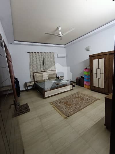 2 Side Corner Entrance Separate 4 Bed Dd Inside Car Parking