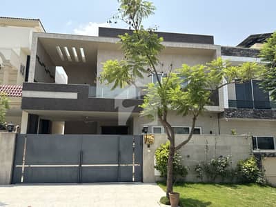 10 Marla Owner Built House Available For Sale | Bahria Enclave Islamabad | Sector C2
