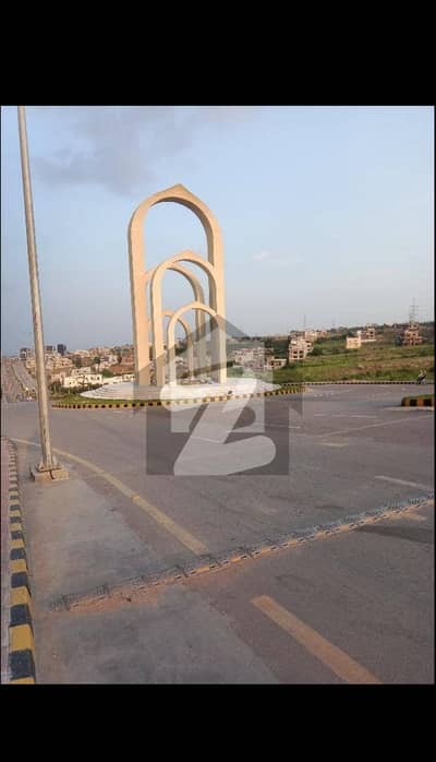 ڈی ایچ اے ڈیفینس فیز 5 ڈی ایچ اے ڈیفینس,اسلام آباد میں 1 کنال رہائشی پلاٹ 4.1 کروڑ میں برائے فروخت۔ ڈی ایچ اے ڈیفینس فیز 5 ڈی ایچ اے ڈیفینس,اسلام آباد میں 1 کنال رہائشی پلاٹ 4.1 کروڑ میں برائے فروخت۔