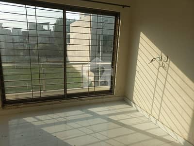 5 Marla Like New Used Modern Design Lower Portion For Rent In DHA Rahbar