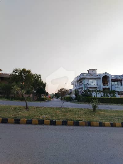 30x60 Clear Land Plot Available For Sale In G-14/1 Islamabad