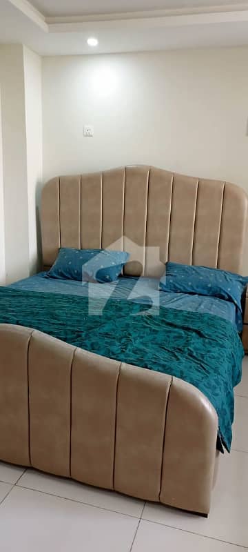 Studio fully furnished available for rent in Gulberg greens