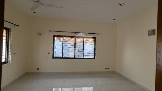 ڈی ایچ اے فیز 6 ڈی ایچ اے ڈیفینس,کراچی میں 3 کمروں کا 1 کنال بالائی پورشن 2.1 لاکھ میں کرایہ پر دستیاب ہے۔ ڈی ایچ اے فیز 6 ڈی ایچ اے ڈیفینس,کراچی میں 3 کمروں کا 1 کنال بالائی پورشن 2.1 لاکھ میں کرایہ پر دستیاب ہے۔
