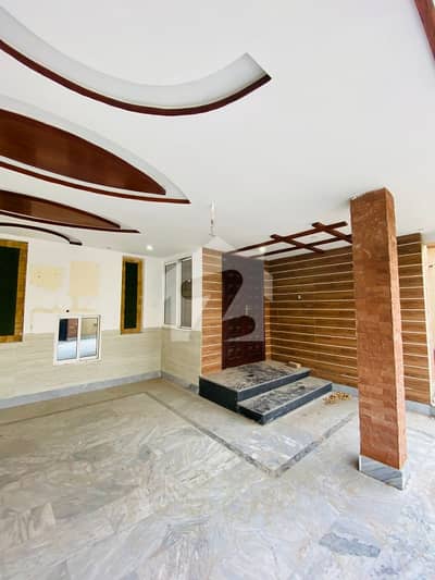 10 Marla Like Brand New Double Storey House Available For Rent