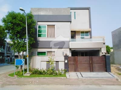 5 Marla Like New OutClass House For Rent In AA Block Sector D Bahria Town