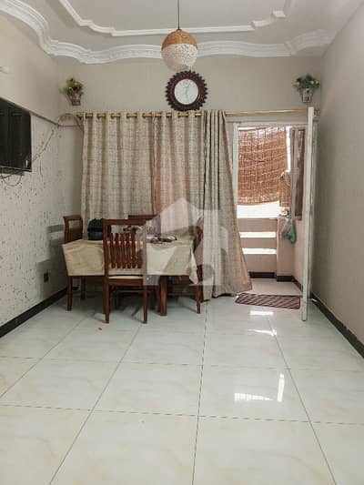 Three Bad D D 2nd Floor Corner Available Flat For Sale