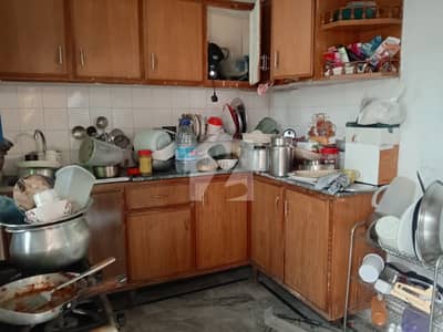 UPPER PORTION AVAILABLE FOR RENT IN MEHRAN BLOCK UPPER PORTION AVAILABLE FOR RENT IN MEHRAN BLOCK