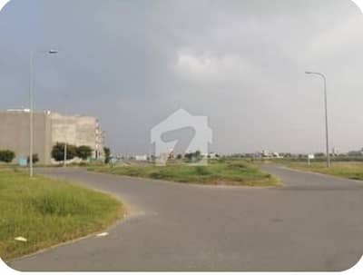 Khayaban Shujaat 1000 Square Yard Plot Sale