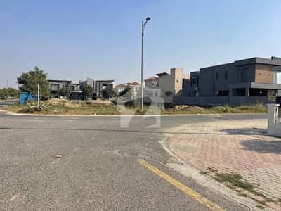 P Block 1 Kanal Corner Plot Beautiful Location Available for Sale P Block 1 Kanal Corner Plot Beautiful Location Available for Sale