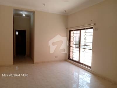 1 Kanal Upper Portion Available For Rent 1 Kanal Upper Portion Available For Rent