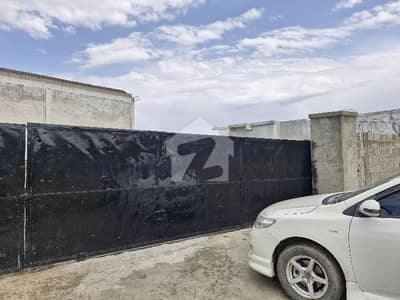 ترنول اسلام آباد میں 10 کنال Studio گودام 25.0 کروڑ میں برائے فروخت۔