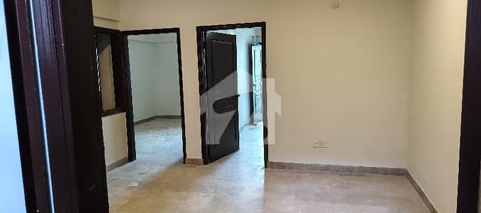 بخاری کمرشل ایریا ڈی ایچ اے فیز 6,ڈی ایچ اے ڈیفینس,کراچی میں 2 کمروں کا 4 مرلہ فلیٹ 90.0 ہزار میں کرایہ پر دستیاب ہے۔ بخاری کمرشل ایریا ڈی ایچ اے فیز 6,ڈی ایچ اے ڈیفینس,کراچی میں 2 کمروں کا 4 مرلہ فلیٹ 90.0 ہزار میں کرایہ پر دستیاب ہے۔