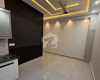 Good Location Royal Orchard Flat For rent Sized 2 Marla