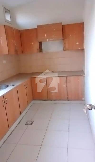 900 SQFT AWAMI VILLA FOR SALE LDA APPROVED GAS AVAILABLE IN CENTRAL BLOCK PHASE 1 BAHRIA ORCHARD LAHORE