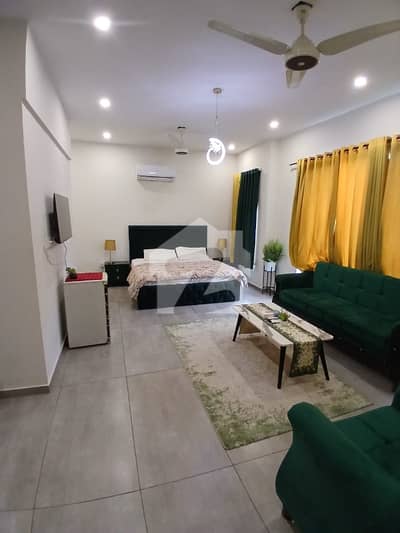 Slightly Used Fully Furnished 2 Bed D/D With Lift