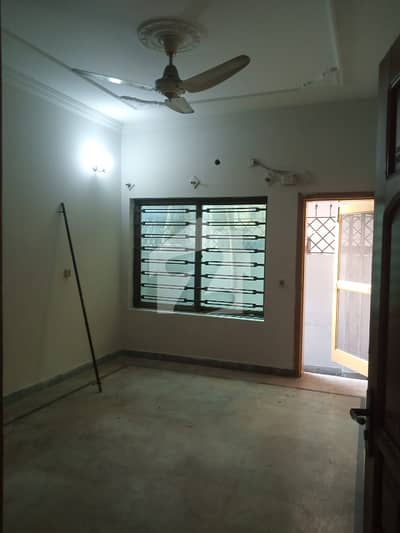 30*60 Uasd House For sale in G13 Islamabad 30*60 Uasd House For sale in G13 Islamabad