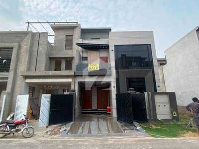 5 Marla House For Sale Executive Block, Park View City Lahore
