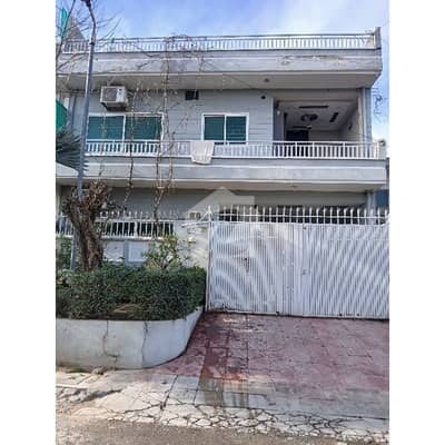 جی ۔ 9/1 جی ۔ 9,اسلام آباد میں 4 کمروں کا 6 مرلہ مکان 6.0 کروڑ میں برائے فروخت۔