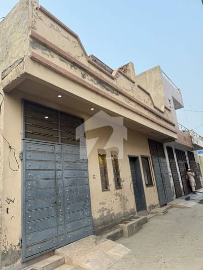 House for sale all facilities available near ferozpur road kahna
