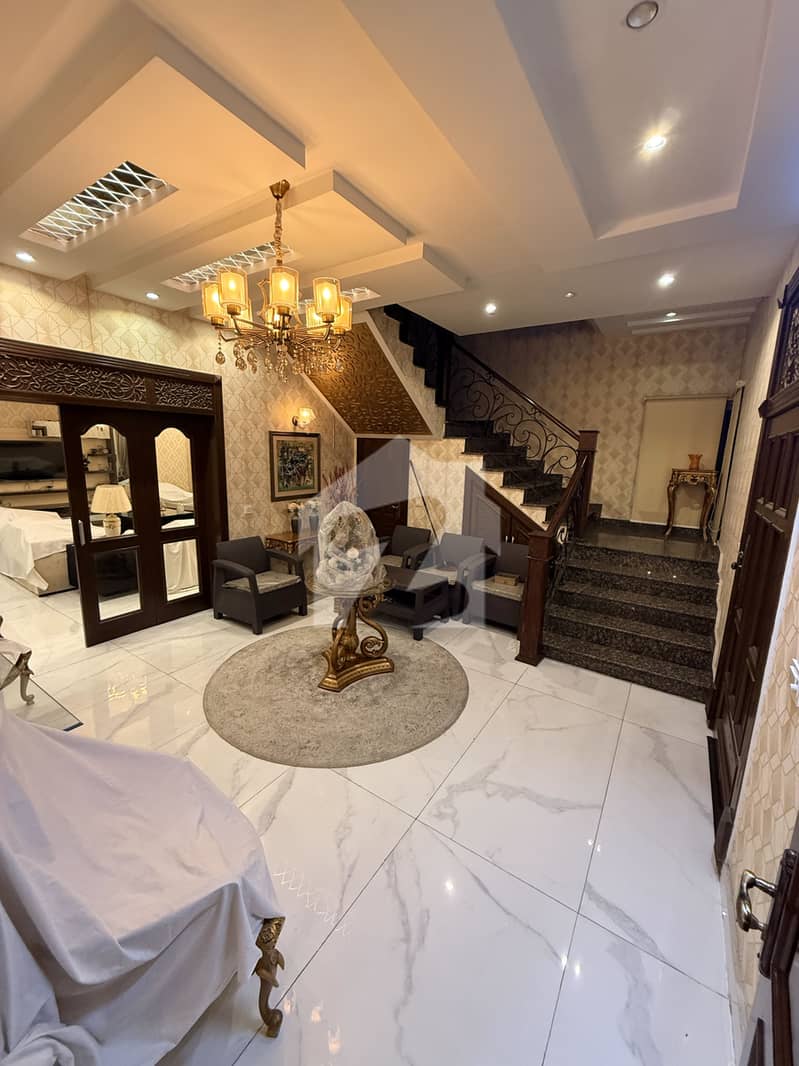 1 Kanal Beautiful House With Cinema 1 Kanal Beautiful House With Cinema