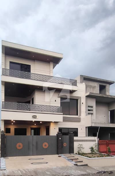 8 Marla ( 30*60 ) Brand New Double Unit House. Available for Sale Multi Gardens Block E B-17 Islamabad.