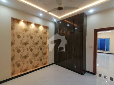 House In Gulshan-e-Ravi - Block H For sale