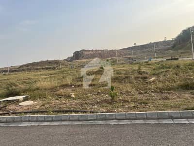 7.11 Marla Plot In First 20 Numbers For Sale