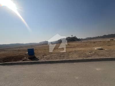 One Kanal Plot On Road 9