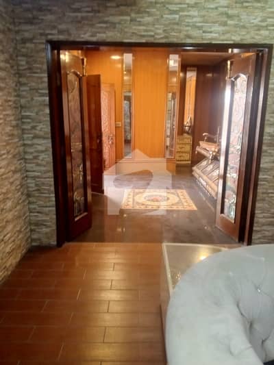 Grand 1000 Yd Bungalow | Semi Furnished | 7-8 Parking | Corporate | DHA Ph 5