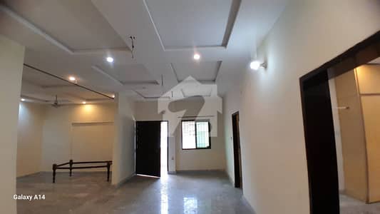 کینال بینک ہاؤسنگ سکیم لاہور میں 6 کمروں کا 1 کنال مکان 4.8 کروڑ میں برائے فروخت۔