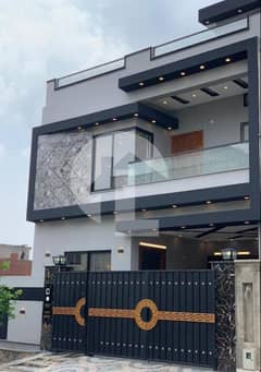 5 Marla Brand New Luxurious House For Sale In Park View City Lahore 5 Marla Brand New Luxurious House For Sale In Park View City Lahore