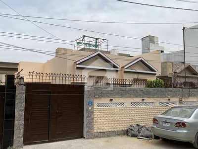 240 Square Yards Leased Single Storey Bungalow For Sale