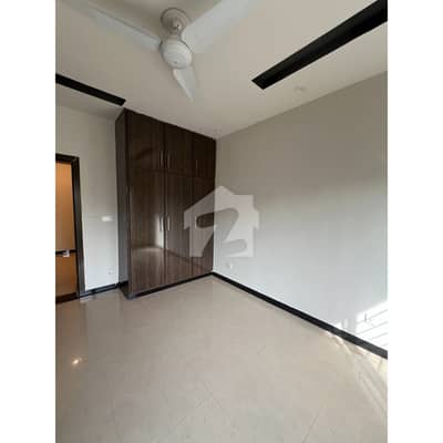 10 MARLA UPPER PORTION FOR RENT IN POLICE FOUNDATION