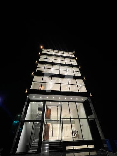 8 Marla Full Commercial Building for Rent on Broadway, DHA Phase 8