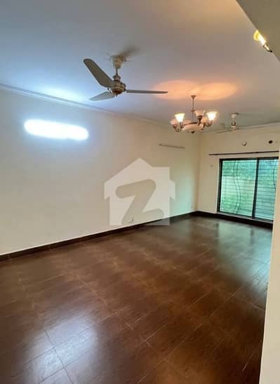 Ready to move 4 bedroom House Available for rent