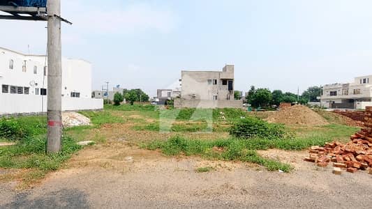 1 Kanal Possession Plot Hot Location Available For Sale
