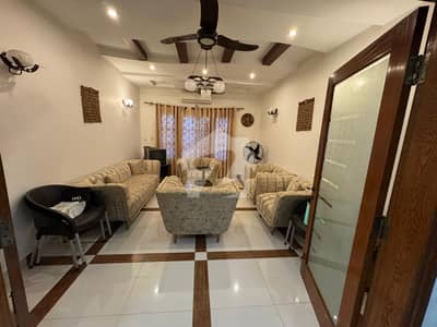 ڈی ایچ اے فیز 6 ڈی ایچ اے ڈیفینس,کراچی میں 6 کمروں کا 1 کنال مکان 13.25 کروڑ میں برائے فروخت۔