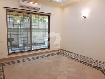 Beautiful House For Rent In F7