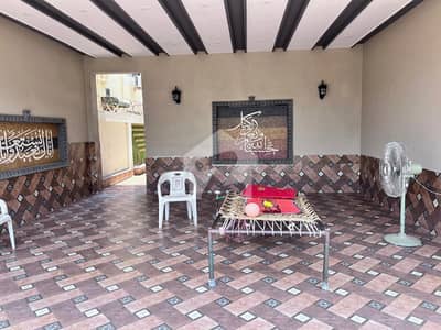 20 Marla house for sale in Valencia town brand new first entry full house with  #6 beds #7 washroom # double kitchen