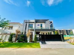 1 Kanal Brand New House Avaliable For Sale In Lake City