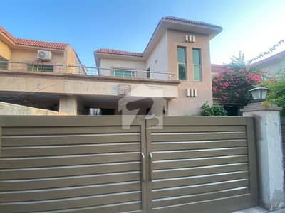 Ready to move 4 bed House Available For Rent Askari 11 sector B
