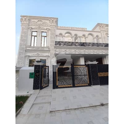 او ایل سی ۔ بلاک اے اوورسیز لو کاسٹ,بحریہ آرچرڈ فیز 2,بحریہ آرچرڈ,لاہور میں 3 کمروں کا 5 مرلہ مکان 80.0 ہزار میں کرایہ پر دستیاب ہے۔