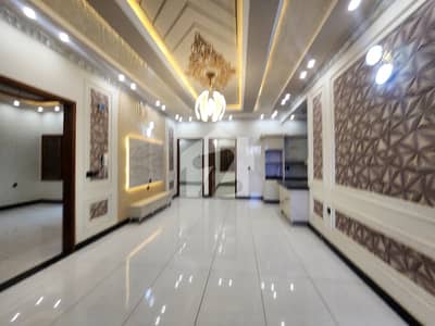 240 YARDS BRAND NEW GROUND FLOOR PORTION FOR SALE 240 YARDS BRAND NEW GROUND FLOOR PORTION FOR SALE