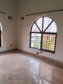 12 Marla Upper Portion For Rent In I-8/3